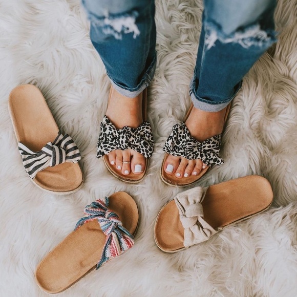 Black Cheetah Slip On Linen Fabric Bow Sandals - Picture 9 of 13